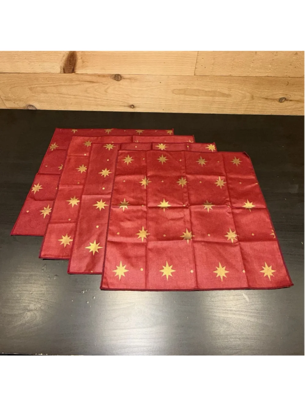 Vtg Set of 4 Red Gold Celestial Star Motif Cloth Dinner Napkins Christmas Decor